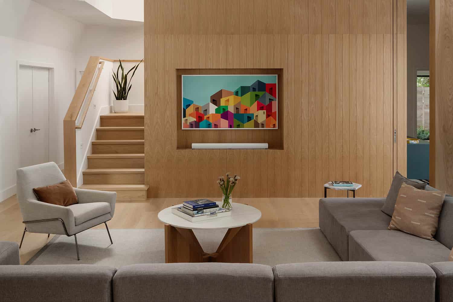 North Hills Contemporary — modern custom home in Northwest Hills Austin, designed by Webber + Studio and built by Capital Construction Company